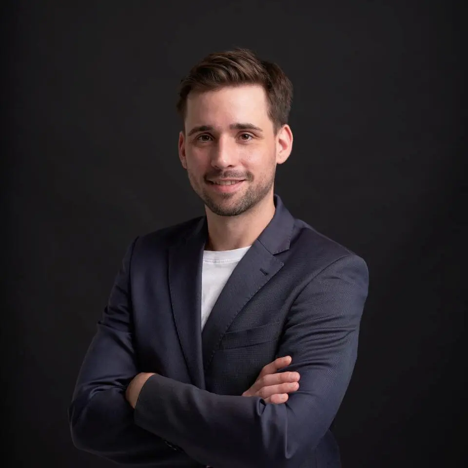 Portrait des Geschäftsführers von PflegeHeimat Andreas Hauser